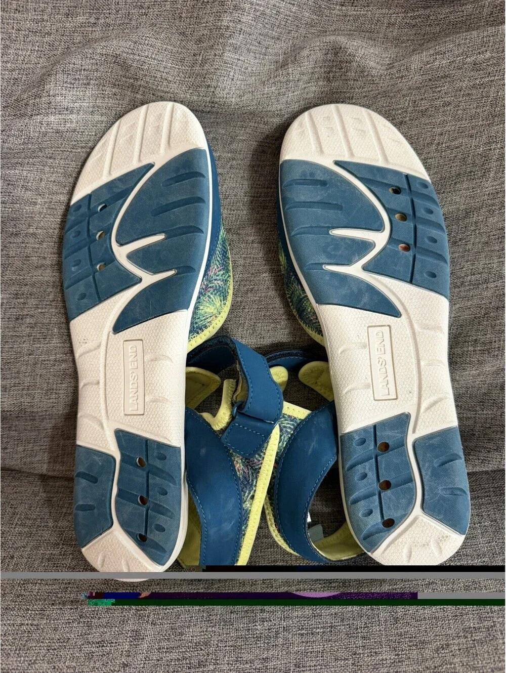 Lands End Water Shoes Big Girls Size 7 Blue Floral Mary Jane Beach lake Pool